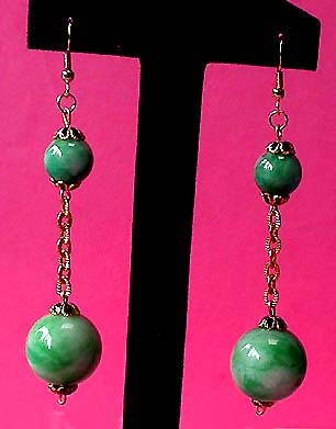 a beautiful VINTAGE COSTUME ESTATE ANTIQUE JEWELRY EARRINGS unsigned