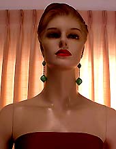 a beautiful vintage costume jewelry crystal rhinestone earrings
