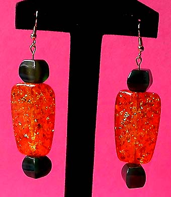 a beautiful VINTAGE COSTUME ESTATE ANTIQUE JEWELRY EARRINGS unsigned