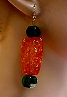 a beautiful vintage costume jewelry crystal rhinestone earrings