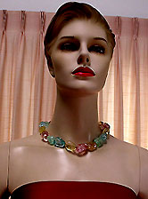 a beautiful vintage costume jewelry crystal rhinestone earrings