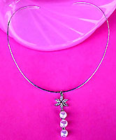 a beautiful vintage costume jewelry crystal rhinestone earrings