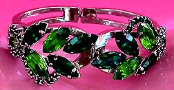 a beautiful vintage costume jewelry crystal rhinestone bracelet