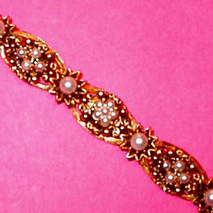 a beautiful vintage costume jewelry bracelet Florenza