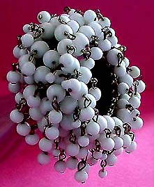 a beautiful vintage costume jewelry crystal rhinestone bracelet