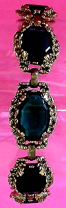 a beautiful vintage costume jewelry bracelet unsigned
