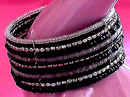 a beautiful vintage costume jewelry crystal rhinestone bracelet