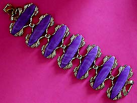 a beautiful vintage costume jewelry crystal rhinestone bracelet