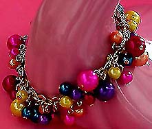 a beautiful vintage costume jewelry crystal rhinestone bracelet