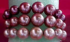 a beautiful vintage costume jewelry bracelet unsigned