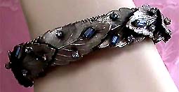 a beautiful vintage costume jewelry crystal rhinestone bracelet