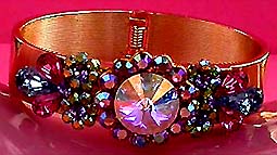 a beautiful vintage costume jewelry crystal rhinestone bracelet