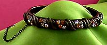 a beautiful vintage costume jewelry crystal rhinestone bracelet