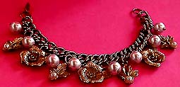 a beautiful vintage costume jewelry crystal rhinestone bracelet