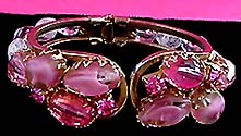 a beautiful vintage costume jewelry crystal rhinestone bracelet
