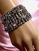 a beautiful vintage costume jewelry crystal rhinestone bracelet