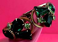 a beautiful vintage costume jewelry crystal rhinestone bracelet