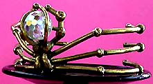 a beautiful vintage costume jewelry bracelet unsigned