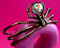 a beautiful vintage costume jewelry bracelet unsigned