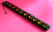 a beautiful vintage costume jewelry crystal rhinestone bracelet
