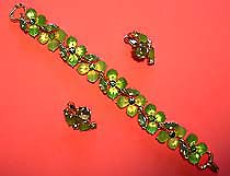 a beautiful vintage costume jewelry Miriam Haskell vintage bracelet