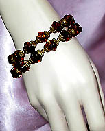 a beautiful vintage costume jewelry crystal rhinestone bracelet
