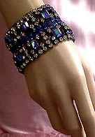 a beautiful vintage costume jewelry crystal rhinestone bracelet