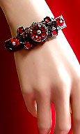 a beautiful vintage costume jewelry crystal rhinestone bracelet