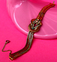 a beautiful vintage costume jewelry crystal rhinestone bracelet