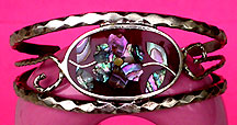 a beautiful vintage costume jewelry crystal rhinestone bracelet