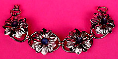 a beautiful vintage costume jewelry crystal rhinestone bracelet