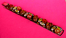 a beautiful vintage costume jewelry crystal rhinestone bracelet