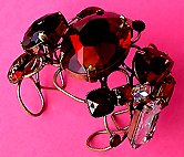 a beautiful vintage costume jewelry crystal rhinestone bracelet