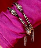 a beautiful vintage costume jewelry crystal rhinestone bracelet