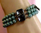 a beautiful vintage costume jewelry crystal rhinestone bracelet