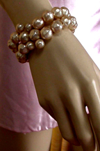 a beautiful vintage costume jewelry crystal rhinestone bracelet