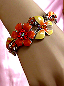 a beautiful vintage costume jewelry crystal rhinestone bracelet