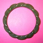 a beautiful vintage costume jewelry bracelet Unsigned