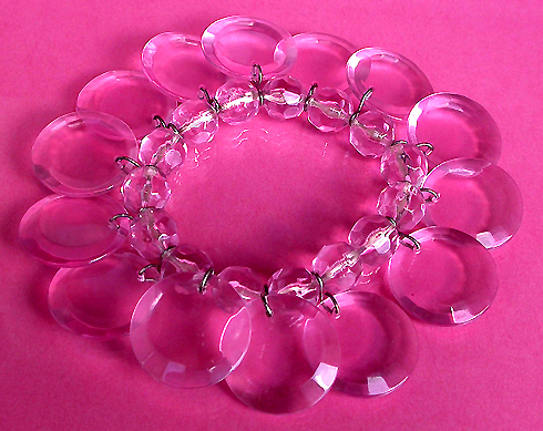 a beautiful vintage costume jewelry bracelet unsigned