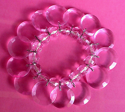 a beautiful vintage costume jewelry bracelet unsigned