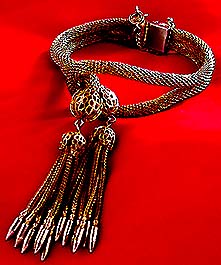 a beautiful vintage costume jewelry crystal rhinestone bracelet