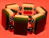 a beautiful vintage costume jewelry bracelet Unsigned