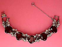 a beautiful vintage costume jewelry vintage Juliana vintage bracelet