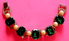 a beautiful vintage costume jewelry crystal rhinestone bracelet