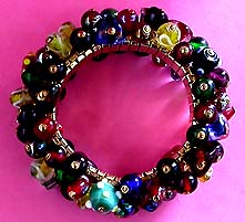 a beautiful vintage costume jewelry crystal rhinestone bracelet