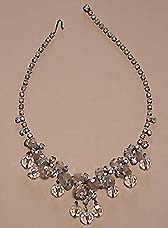 a beautiful vintage costume bridal jewelry necklace Juliana