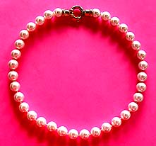 a beautiful vintage costume bridal jewelry necklace Lisner