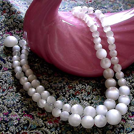a beautiful vintage costume jewelry bridal necklaces