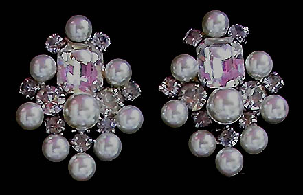 a beautiful vintage costume jewelry bridal necklaces