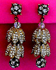 a beautiful vintage costume jewelry Juliana earrings unsigned